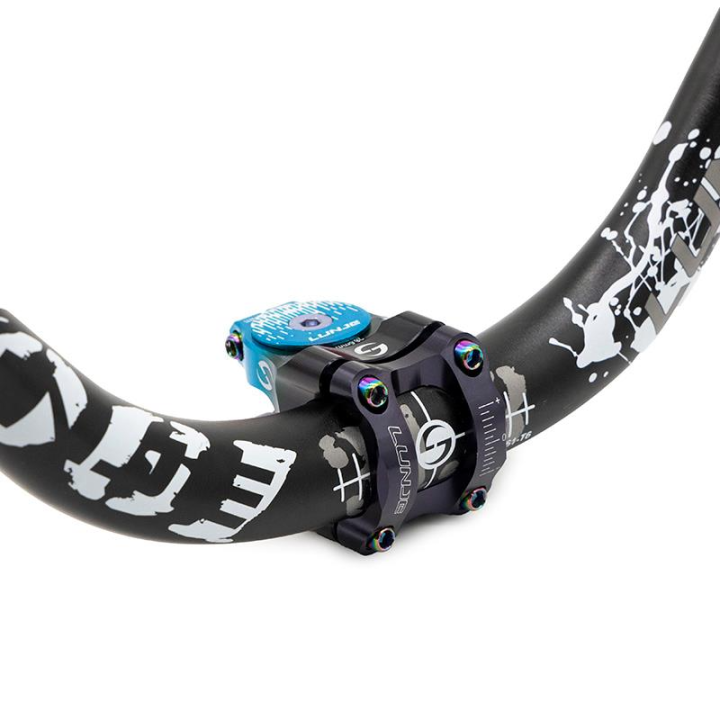 Pipa EWPM-003 31.8mm negru/albastru