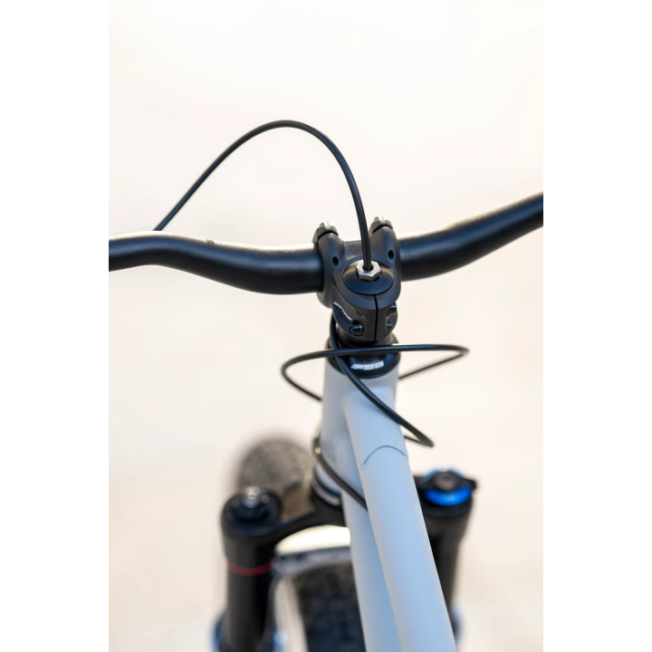 Bicicleta Rock Machine Riff 70s 26 Matte Grey