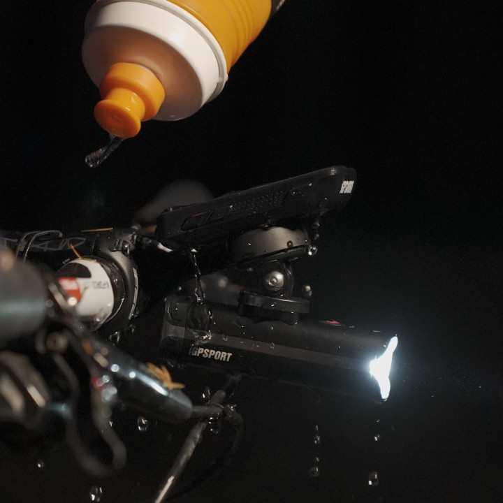 Lumina Fata iGPSPORT Smart Front Light VS1200 cu prindere M80