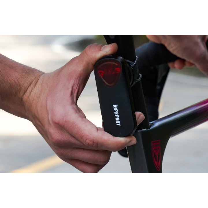 Stop Spate iGPSPORT Radar Tail Light SR30