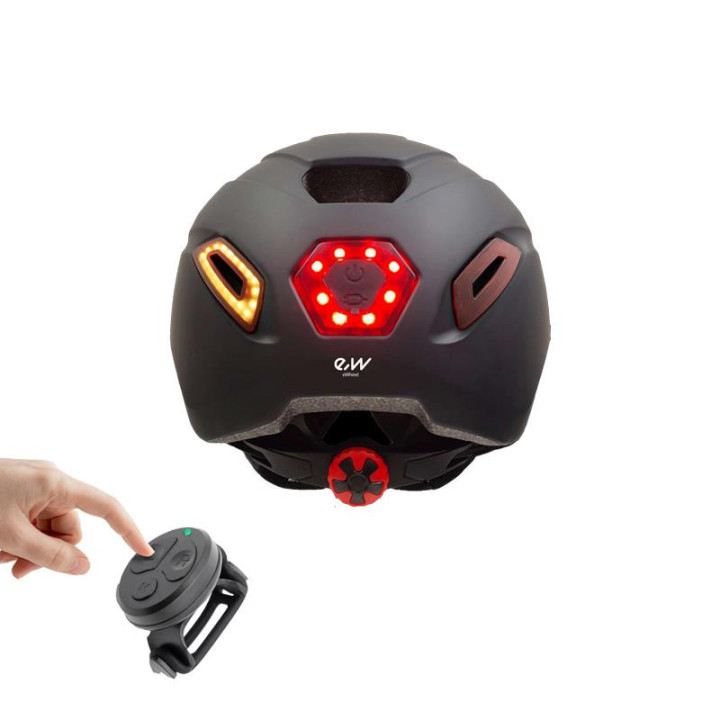 Casca cu lumini fata/spate si semnalizare CP02 Neagra One Size