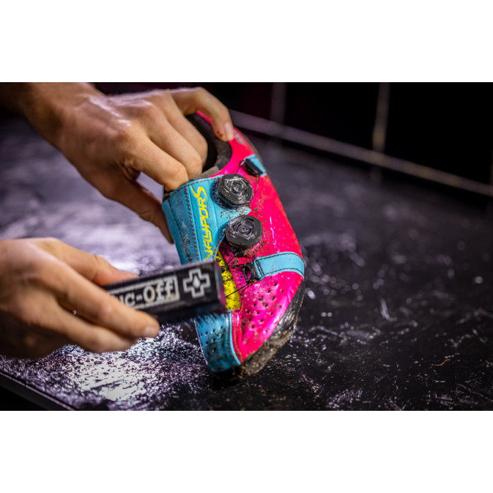 Perie Muc-Off Premium pentru pantofi